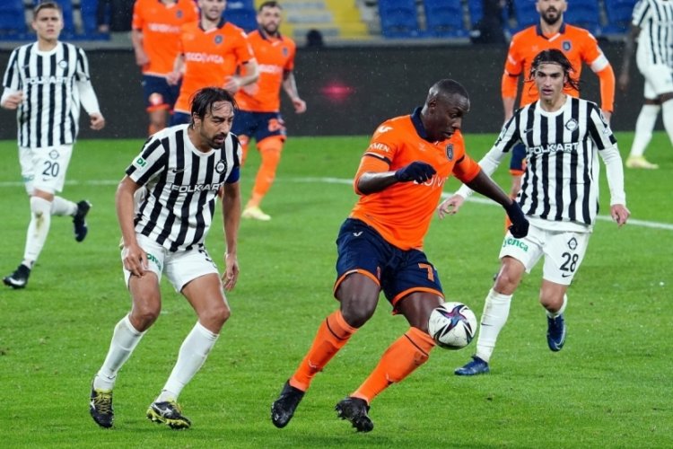 Başakşehir, Altay deplasmanında