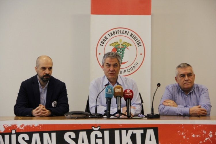 Bursa Tabip Odası'nda 'sağlıkta şiddet' konulu basın a&ccedil;ıklaması