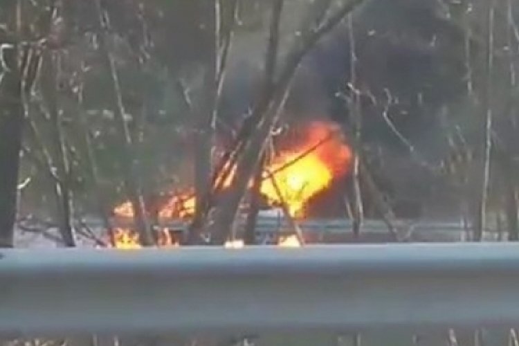 Bursa'da otomobil alev topuna d&ouml;nd&uuml;