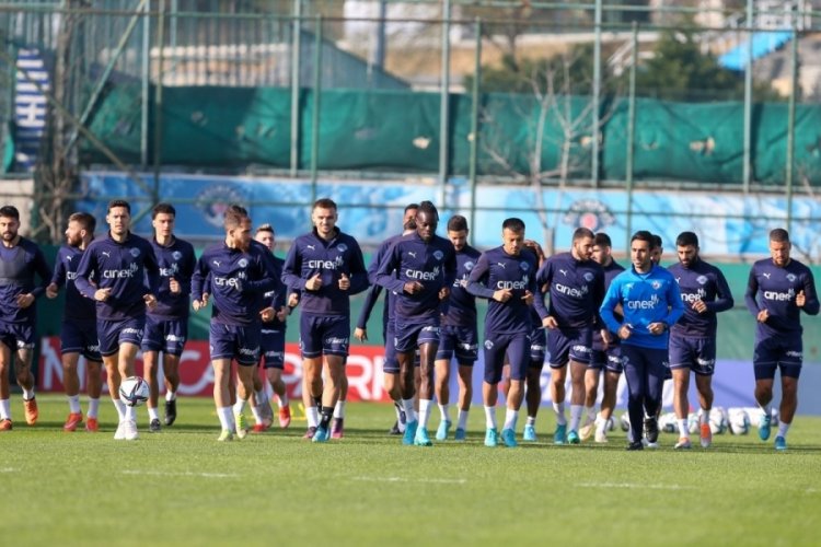 Kasımpaşa, Adana Demirspor'u ağırlayacak