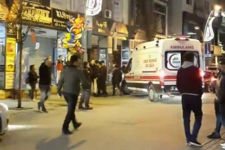 Şehrin g&ouml;beğinde bı&ccedil;aklı kavga