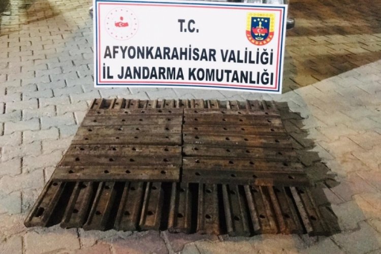 Tren raylarının tamir ve bakım malzemelerini &ccedil;aldılar