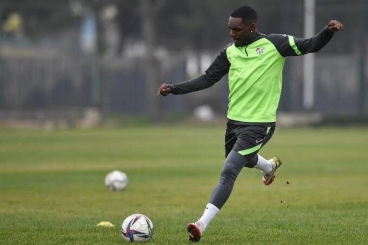 Bursaspor'dan Bifouma a&ccedil;ıklaması!