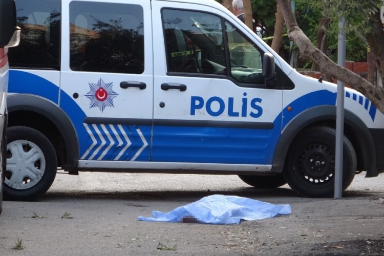 Kamyonun altında can verdi