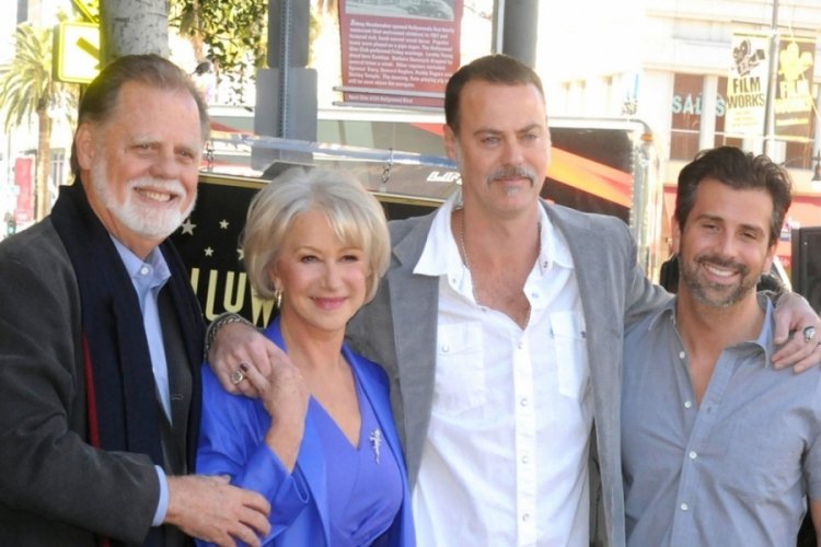 &Uuml;nl&uuml; oyuncu Helen Mirren'ın &uuml;vey oğlu hayatını kaybetti