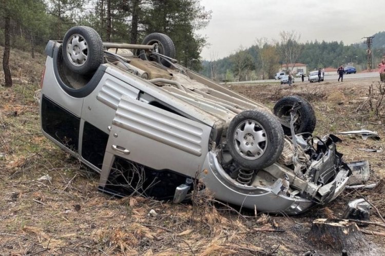Karab&uuml;k'te 3 ayrı trafik kazası: 2'si &ccedil;ocuk 7 yaralı