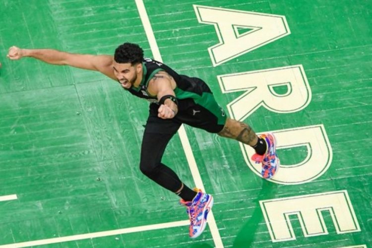Boston Celtics, serinin ilk ma&ccedil;ını kazandı