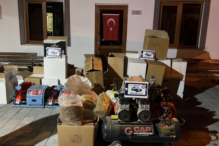 İstanbul'da sigara imalathanesine baskın