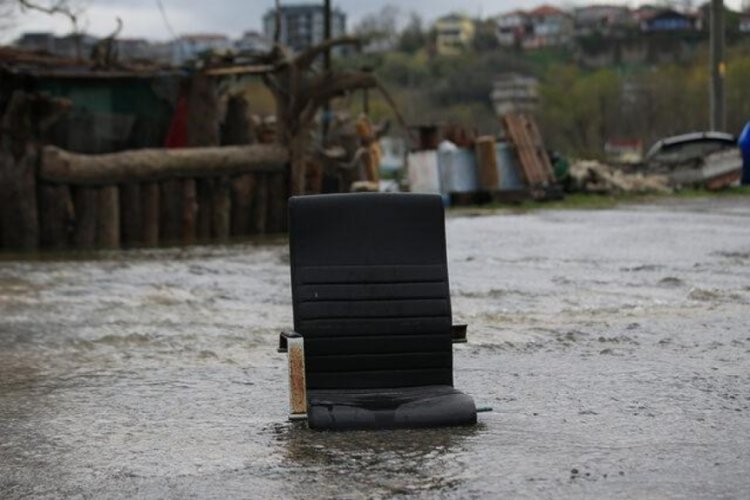 İstanbul'a su sağlayan barajlar taştı