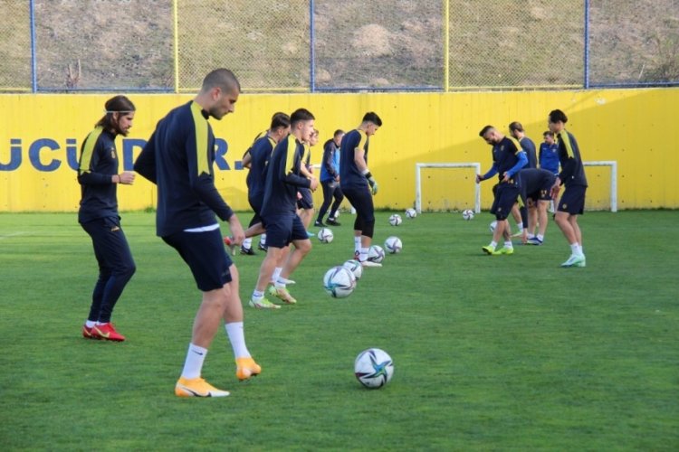 Ankarag&uuml;c&uuml;, Altınordu'yu konuk edecek