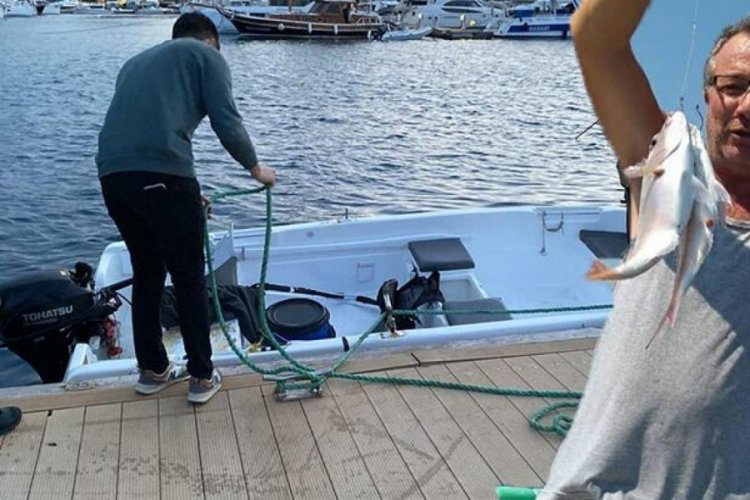 Muğla'da kayıp balık&ccedil;ının teknesi bulundu, kendisi aranıyor