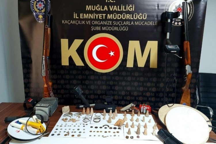 Muğla'da tarihi eser operasyonunda 2 kardeşe g&ouml;zaltı