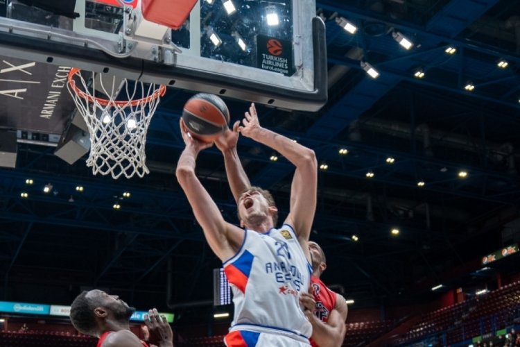 Anadolu Efes'ten Milano'ya farklı tarife