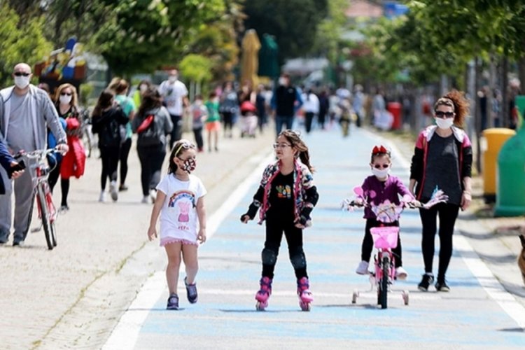 T&Uuml;İK a&ccedil;ıkladı! &Ccedil;ocuk n&uuml;fus oranı...
