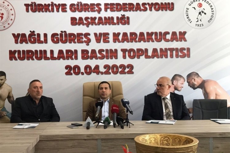 Şeref Eroğlu: 23 Nisan'dan itibaren resmi g&uuml;reşlerimiz başlıyor