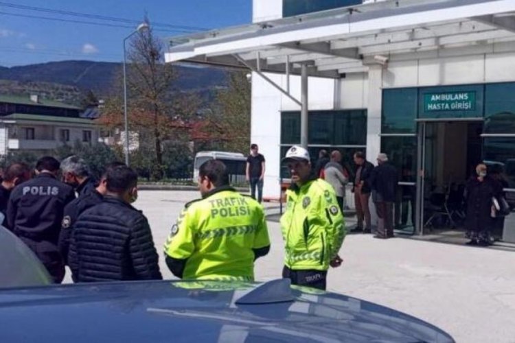 Lisede &ccedil;ıkan kavgada fenalaşan &ouml;ğrenci &ouml;ld&uuml;