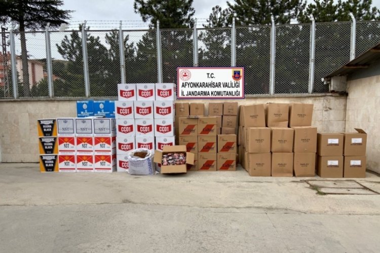 Bir milyon ka&ccedil;ak t&uuml;t&uuml;n ele ge&ccedil;irildi