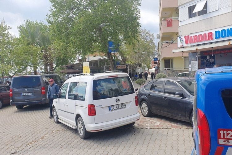 Baltalı cinayetin zanlısı baba ve oğlu tutuklandı