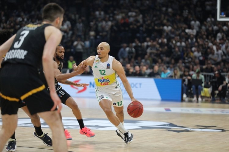 TBF ve T&uuml;rkoğlu'ndan Bursaspor'a tebrik