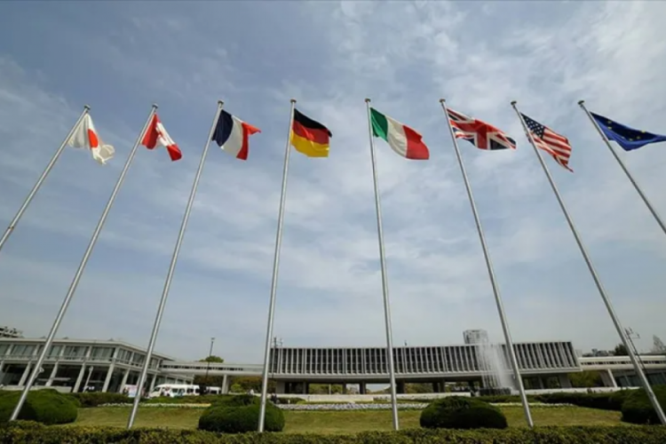 G7'den Ukrayna'ya 24 milyar dolarlık destek