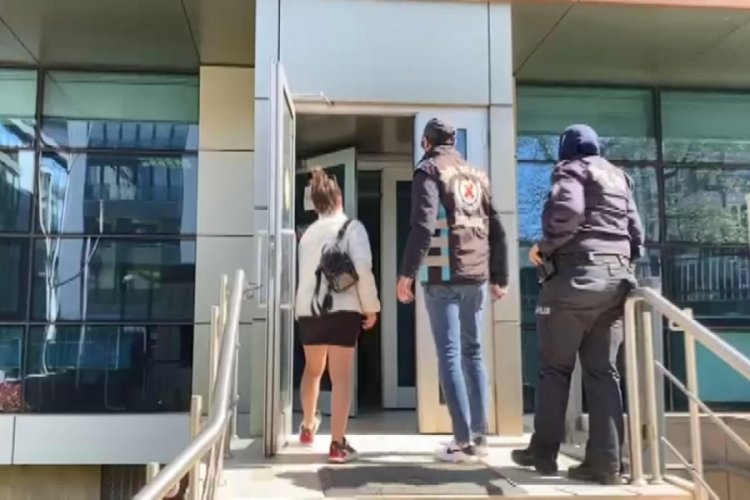 İstanbul Bağdat Caddesi'ni piste &ccedil;eviren s&uuml;r&uuml;c&uuml; yakalandı