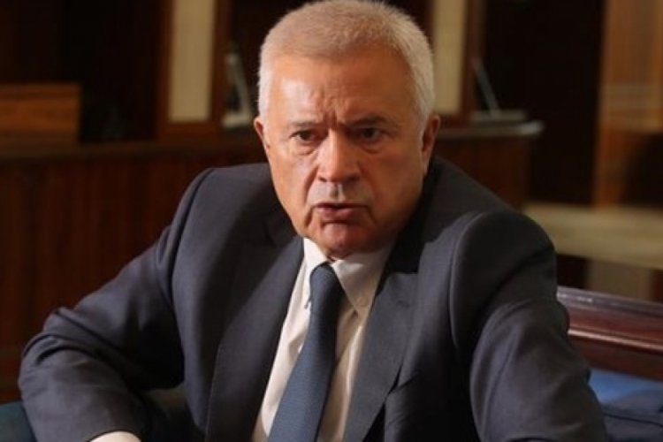Vagit Alekperov g&ouml;revini bıraktı