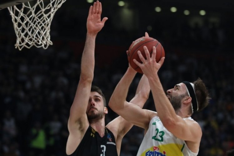 Frutti Extra Bursaspor'dan Partizan hatırası videosu