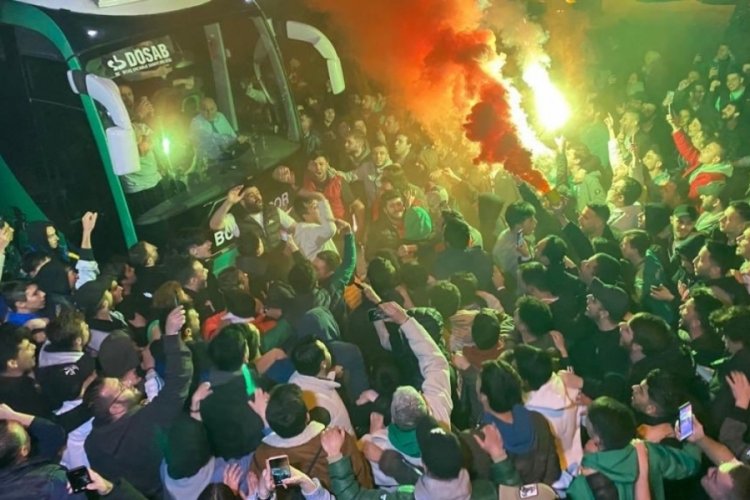 Frutti Extra Bursaspor'a muhteşem karşılama