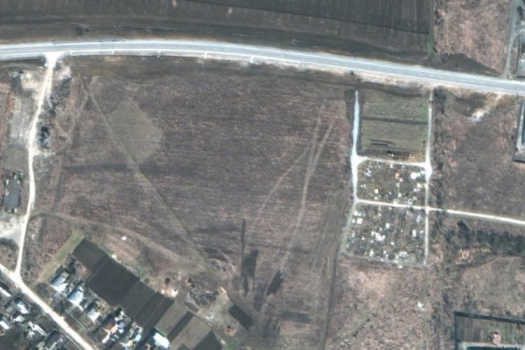 Mariupol'da yine toplu mezarlar bulundu