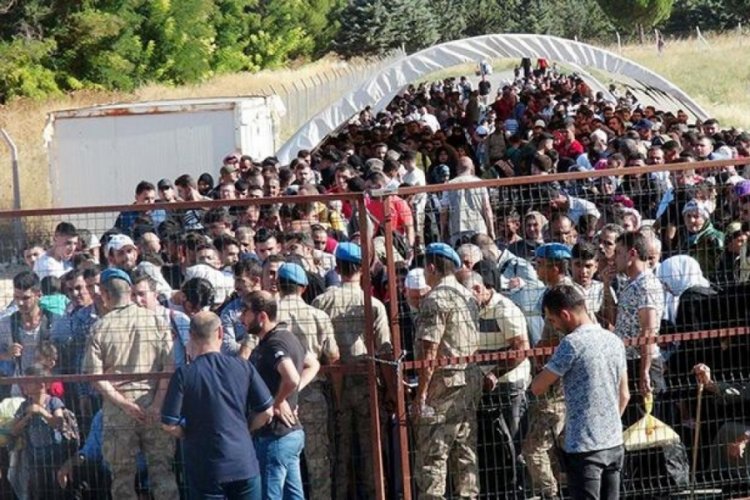 Suriyelilerin 'bayram izni' i&ccedil;in  sadece 2 gruba hak tanındı