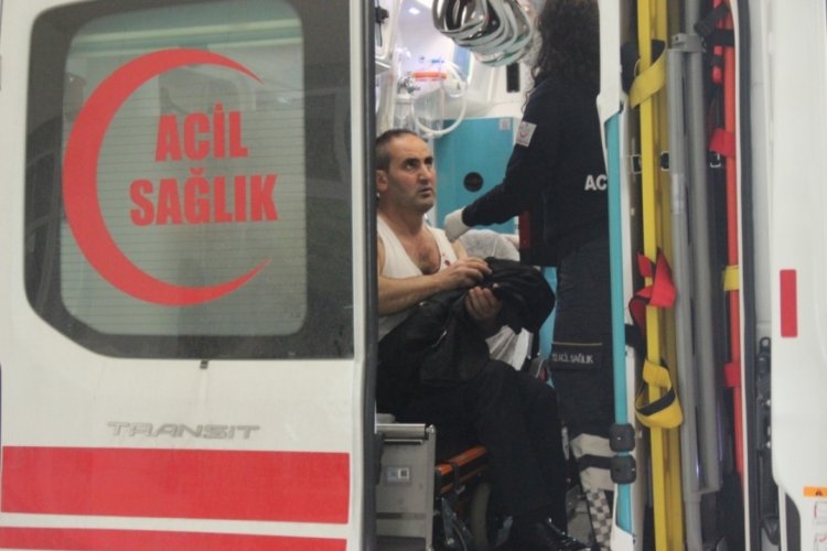 Kocasını g&ouml;ğs&uuml;nden bı&ccedil;aklayarak ortadan kayboldu
