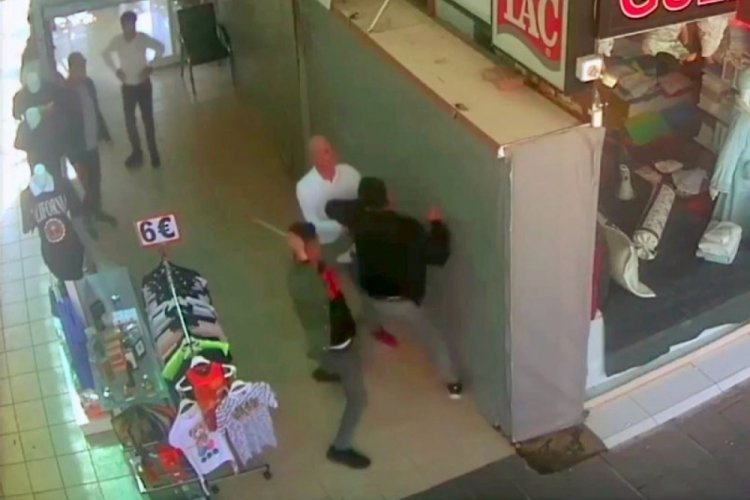 Annesinin yanında demir sopalarla hastanelik ettiler