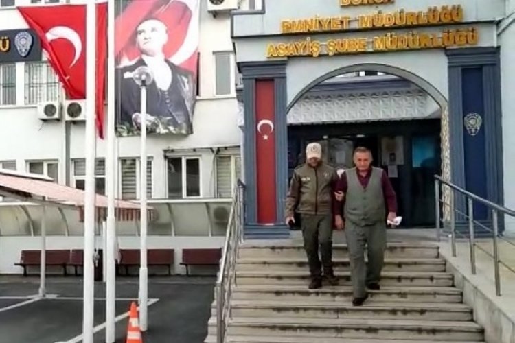 Bursa'da atı aracına bağlayan şahsa g&ouml;zaltı