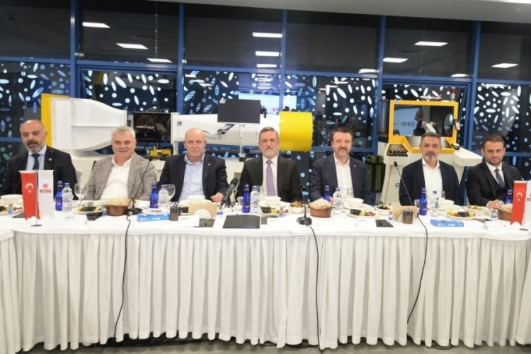 İbrahim Burkay: Artık yeni bir eşikle karşı karşıyayız
