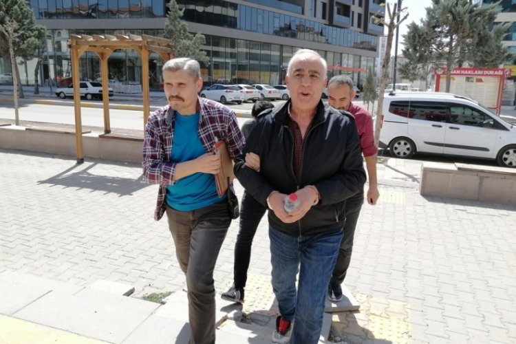 Alacaklısını vurdu, polisten ka&ccedil;amadı