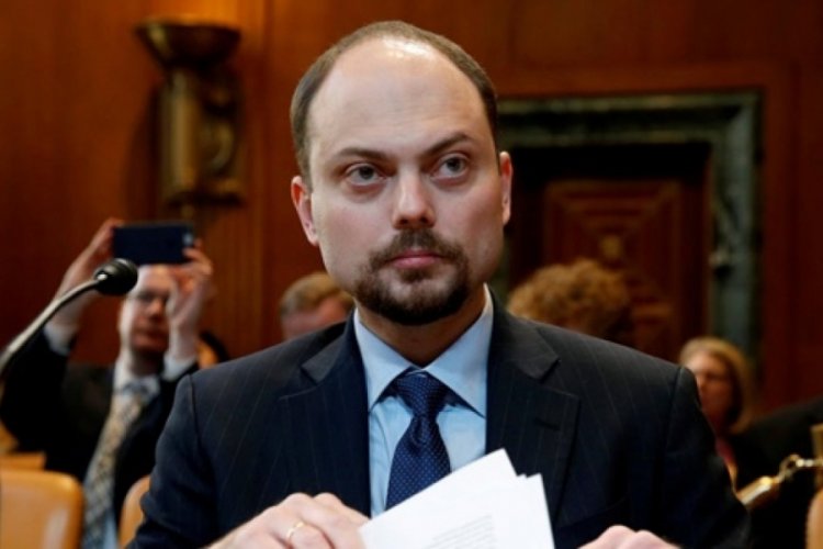 Rusya'da muhalif siyaset&ccedil;iye hapis