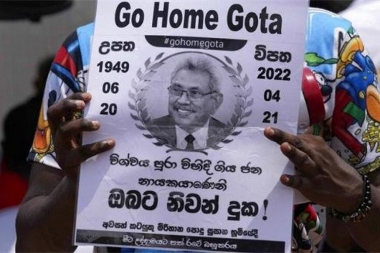 Sri Lanka'da protestolar b&uuml;y&uuml;yor