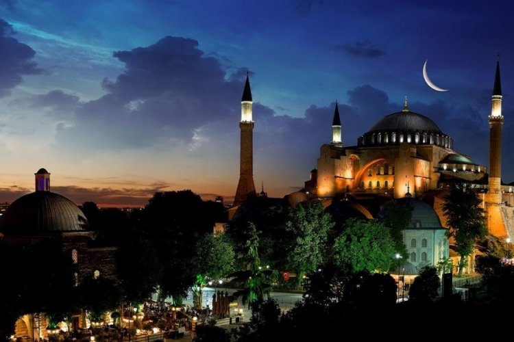 2022 Kadir Gecesi ne zaman? Hangi g&uuml;n idrak edilecek?