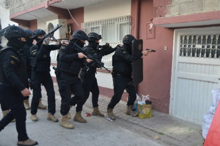 Bursa dahil 12 ilde DEAŞ operasyonu