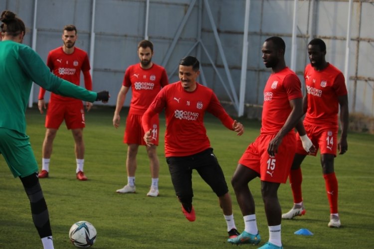 Sivasspor'un konuğu Alanyaspor
