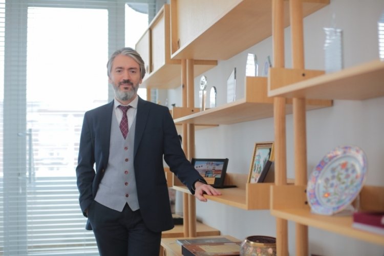 Kaya: Yeniliklere karşı akılcı tutum sergilemeliyiz