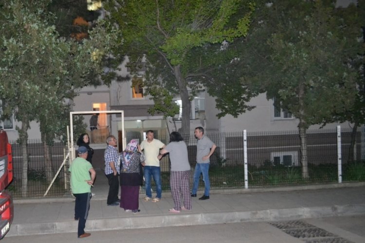 3. kattan d&uuml;şen şahıs hayatını kaybetti