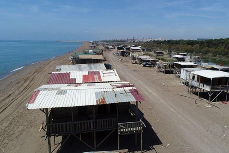Antalya'da bedava tatilin adresi &ccedil;ardakların yıkımı, 3'&uuml;nc&uuml; kez ertelendi