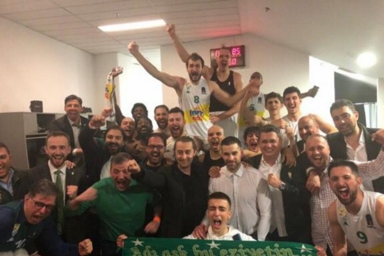 Frutti Extra Bursaspor'dan galibiyet pozu