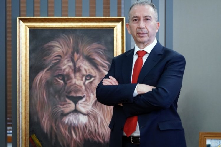 Metin &Ouml;zt&uuml;rk: Galatasaray'ın en az 7-8 transfere ihtiyacı olduğu &ccedil;ok net