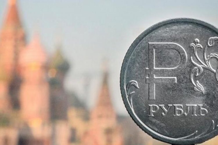 Rusya Ruble hamlesini Ukrayna şehrinde uygulamaya ge&ccedil;iriyor