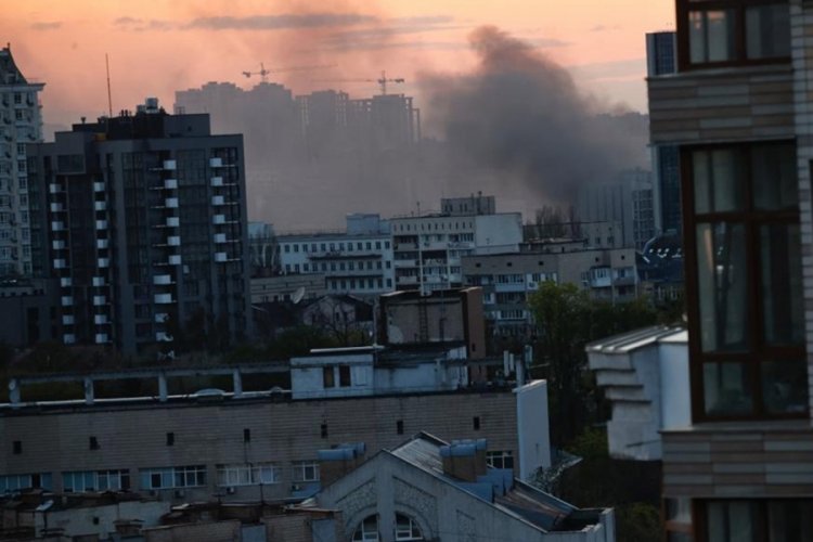 Rus ordusu Kiev'i vurdu