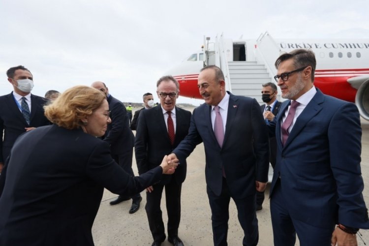 Bakan &Ccedil;avuşoğlu, Venezuela'da