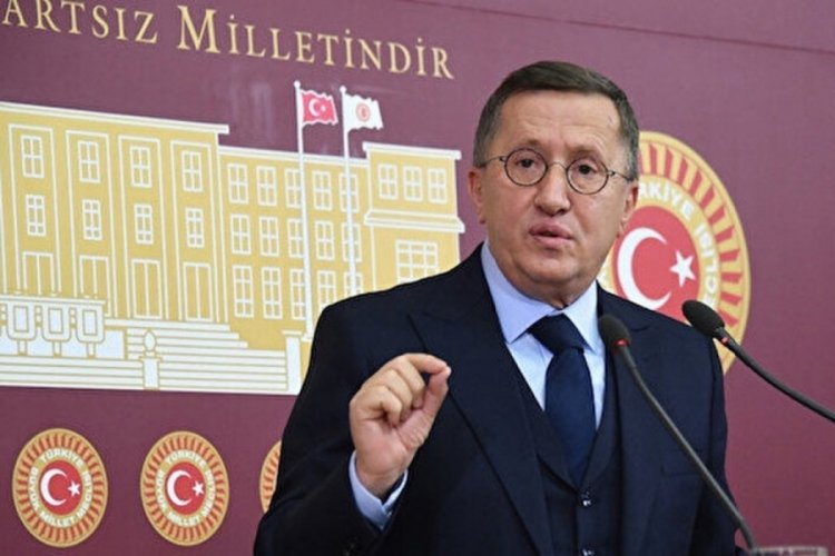 L&uuml;tf&uuml; T&uuml;rkkan: H&uuml;k&uuml;meti istifaya davet ettik