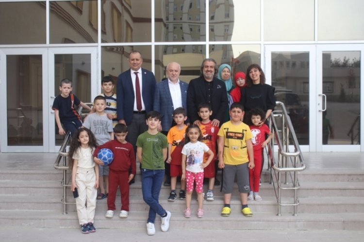 BEKSİAD'dan Ukraynalı sığınmacılara yardım eli